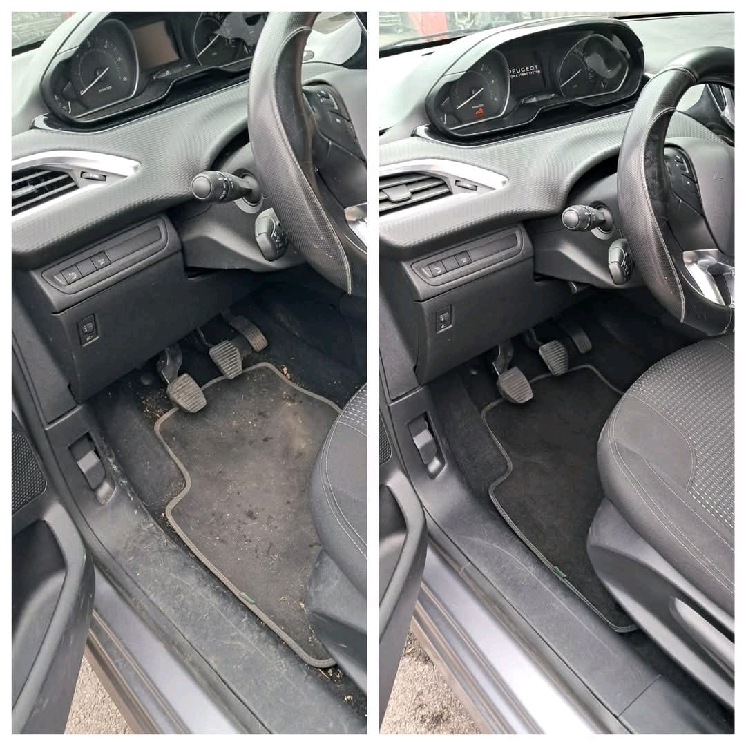 Polissage d'une carrosserie de voiture bleue